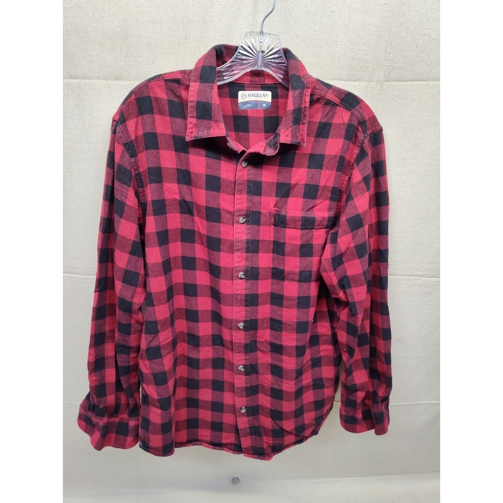 Magellan Outdoors Mens Red Black Buffalo Plaid Flannel Button Down Shirt Medium‎